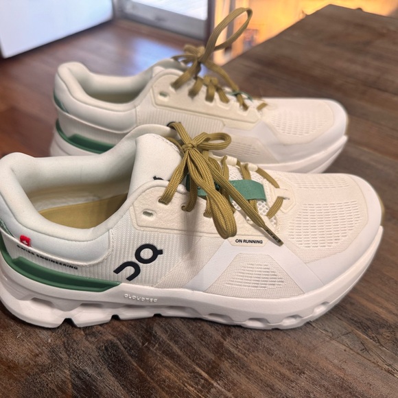 On Running Women's Athletic Shoes - White and Green - Picture 2 of 5